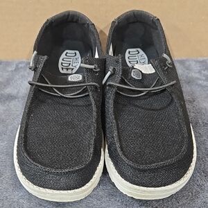 Hey Dude Wally Hex Black Size W10, Women's Shoes,  Slip-on Loafers In Black.